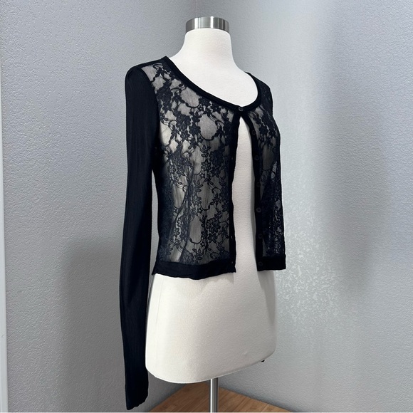 Kensie Lightweight Cropped Cardigan - Picture 3 of 10